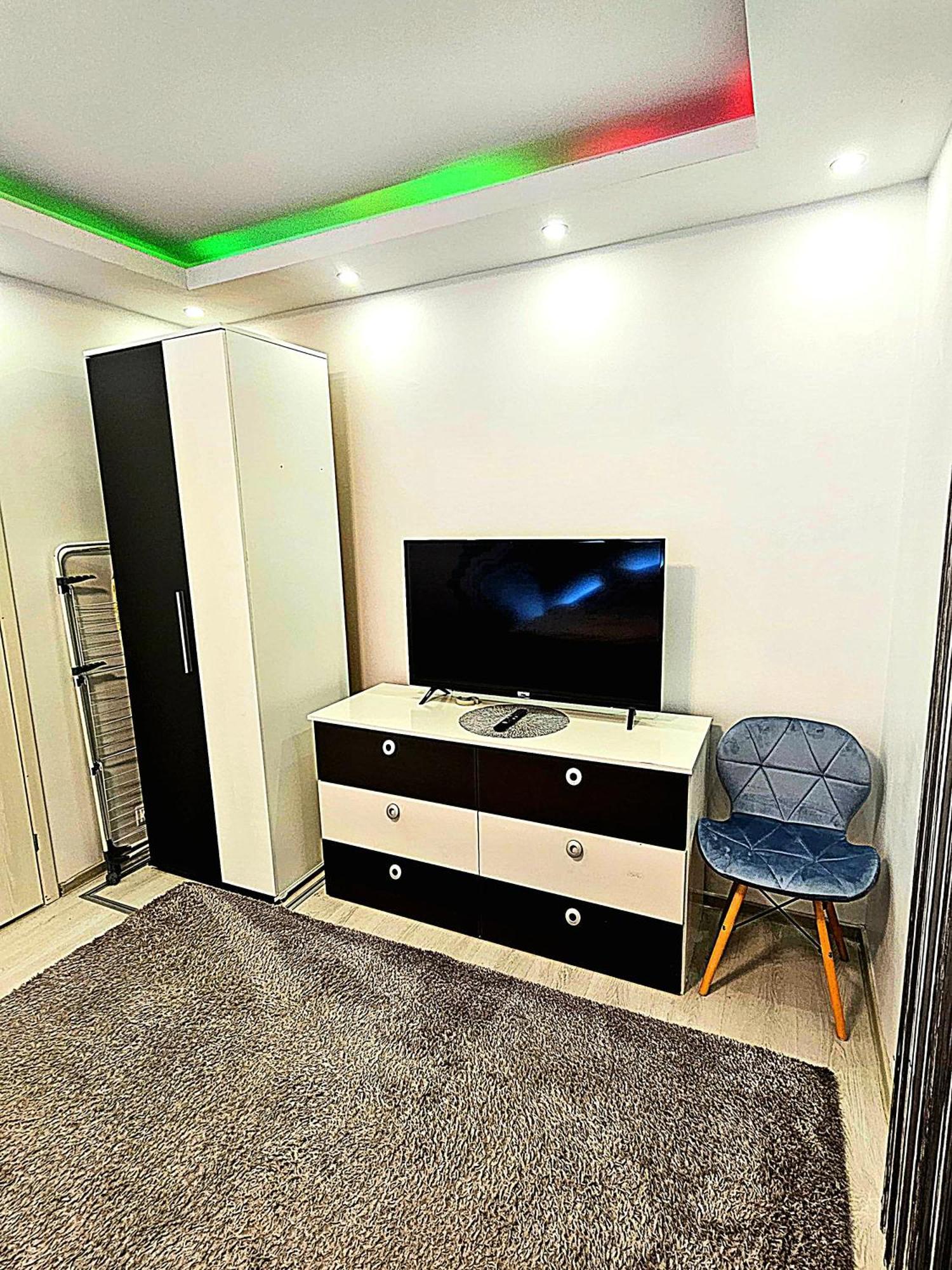 Luxury Paul apartment green, private&accessible Braşov Extérieur photo