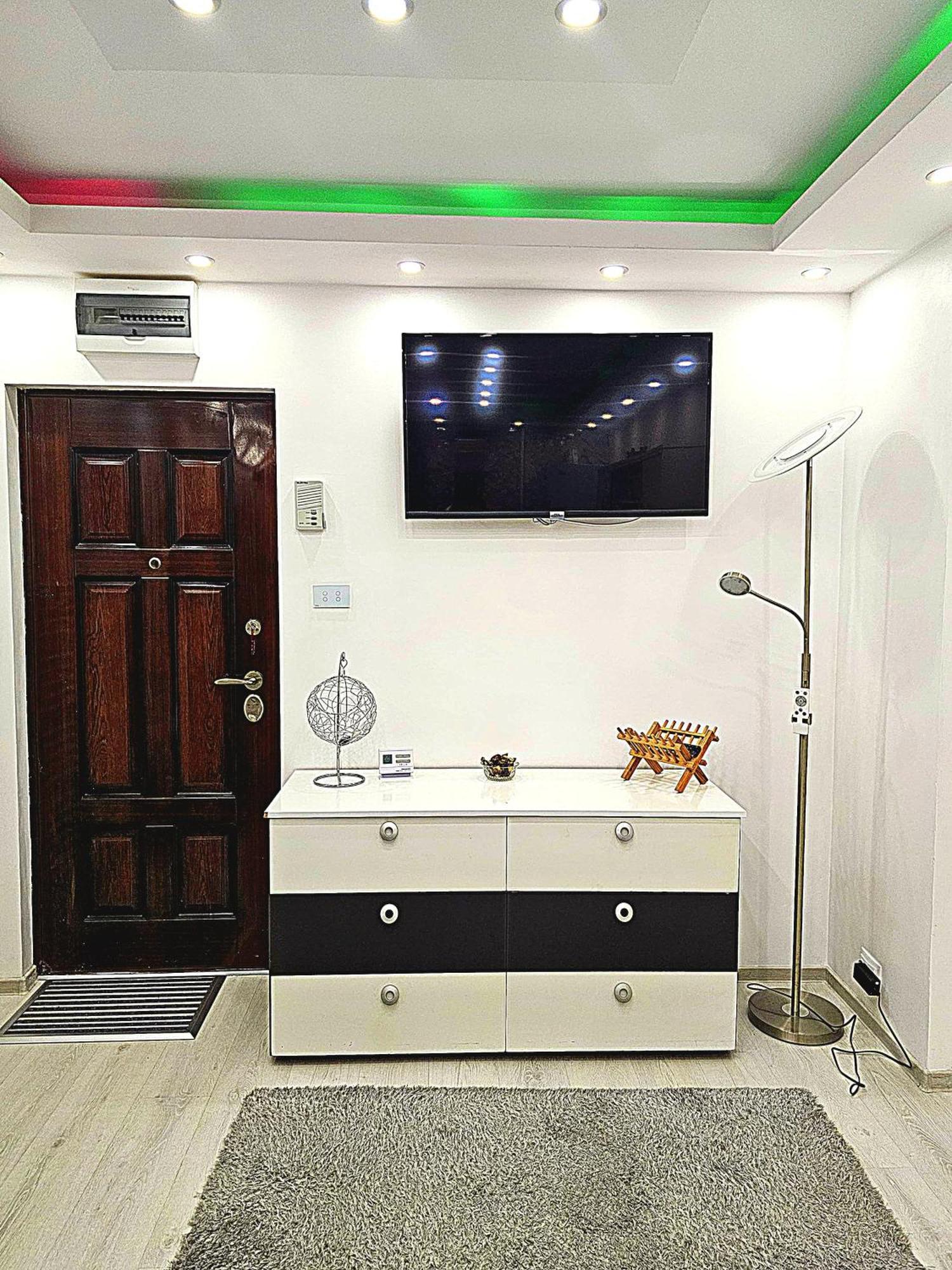Luxury Paul apartment green, private&accessible Braşov Extérieur photo