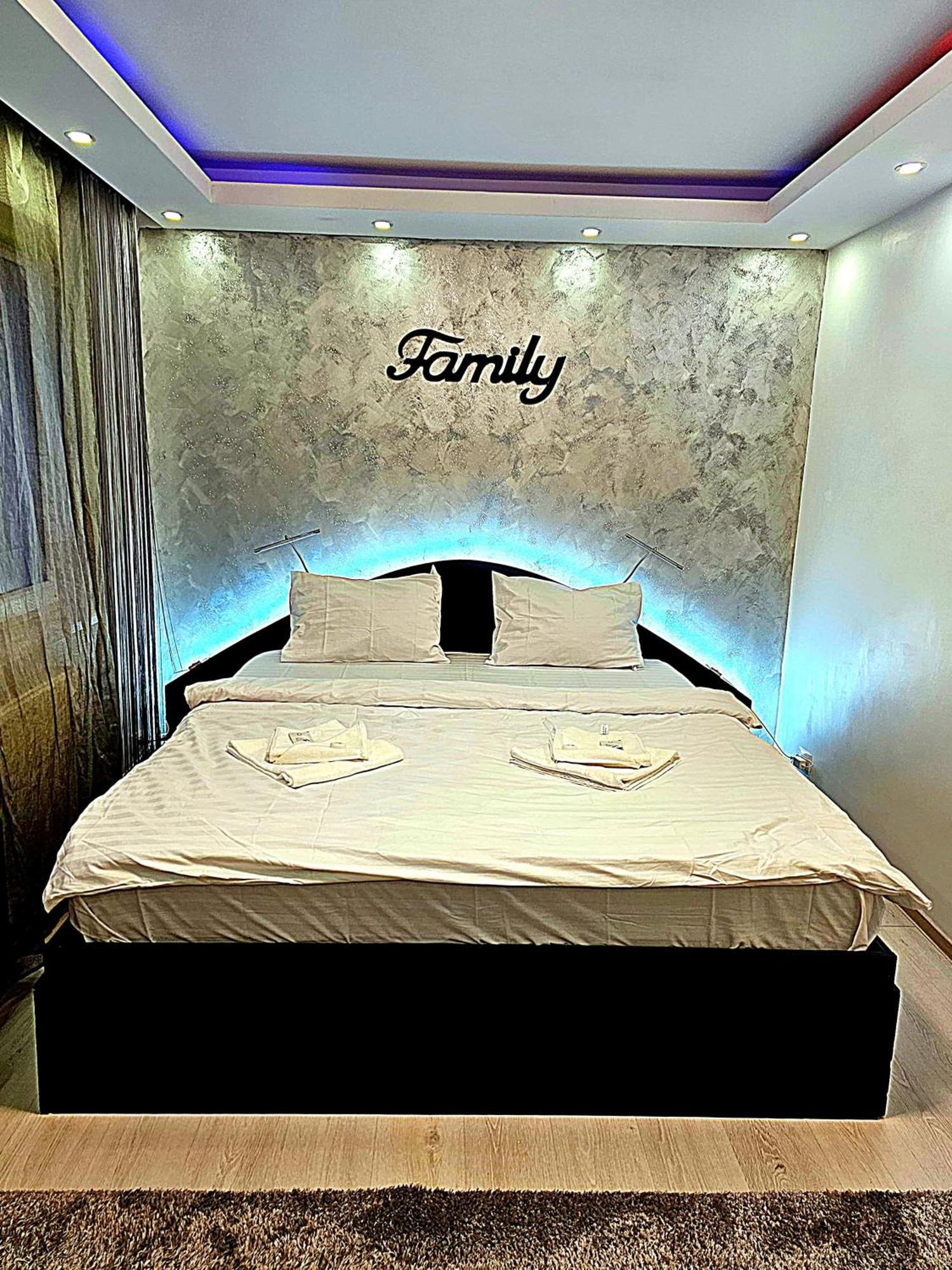 Luxury Paul apartment green, private&accessible Braşov Extérieur photo